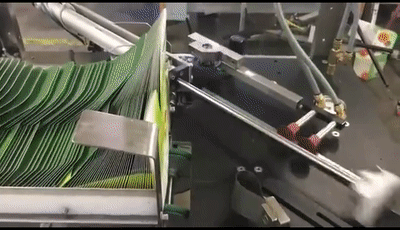 马桶堵了如何吸出来？34个机械原理、设计动画来了1、马桶疏通器原理：2、高频变压器绕组自动化生产：3、伺服电缸高负载、大推力、高精度、易维护，应用广泛：4、小型土豆收获机：5、郎酒瓶子制作工艺：6、陶瓷杯自动化生产：7、液压奶酪切割机：8、自动化摊煎饼：9、蔬菜丸子制作过程：10、自动化包子机：11、万能清扫器：12、快速部署战场铁丝网防御线：13、手持式自动螺丝机：14、自由弯管机：15、滚动式捡果器：16、铜管折弯过程，谁知道为什么不瘪：17、自动化攻丝机：18、45度管接头滚牙：19、食品,马桶堵了如何吸出来？34个机械原理、设计动画来了，直观易懂,第22张